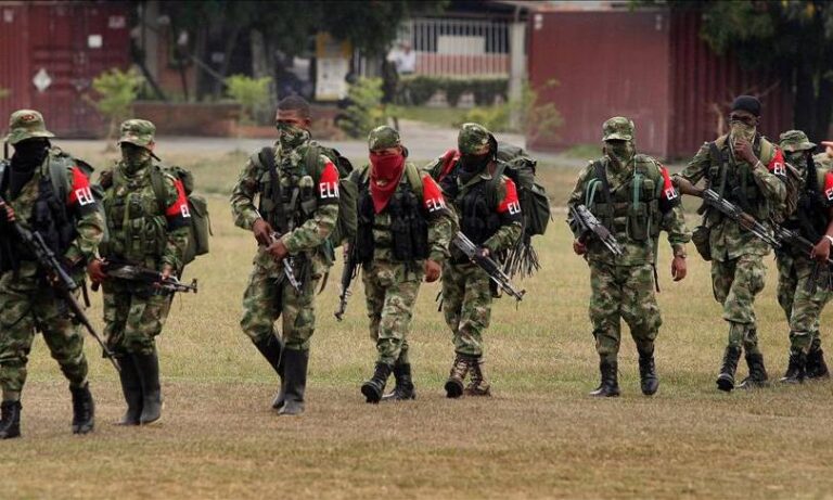 Autoridades colombianas piden cese de choques entre guerrillas en el Catatumbo