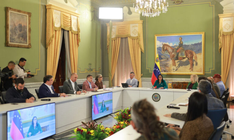 Delcy Rodríguez afirma que 626 personas han sido excarceladas