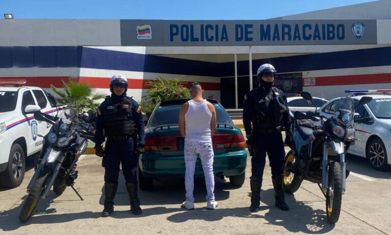Detienen a hombre en la vía a Los Bucares por llevar a su pareja en el maletero