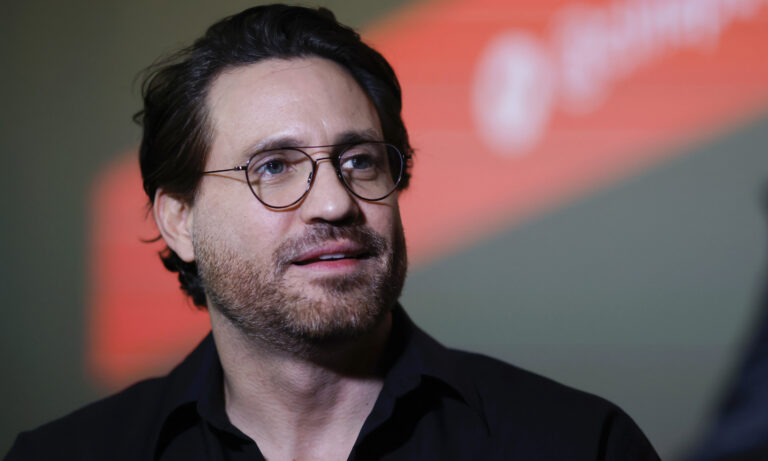 Édgar Ramírez: “En Venezuela no se vive, se sobrevive y se resiste”