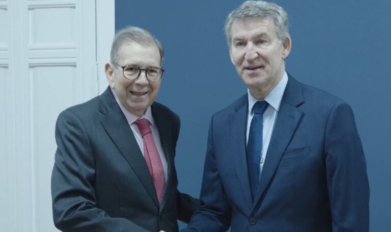 Conservadores españoles y europeos se reúnen con González Urrutia y piden el fin del chavismo