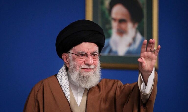 Presidente iraní advierte a EE.UU. de que atacar a Jameneí sería “una guerra total”