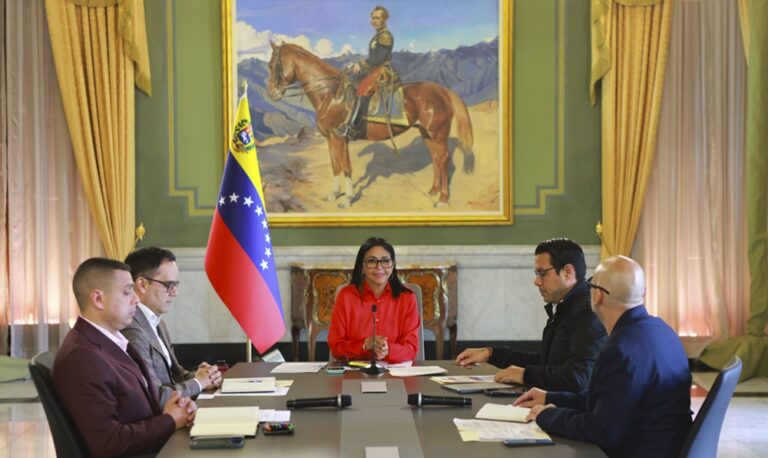 Delcy Rodríguez reporta que se extrajeron 9,5 toneladas de oro en 2025