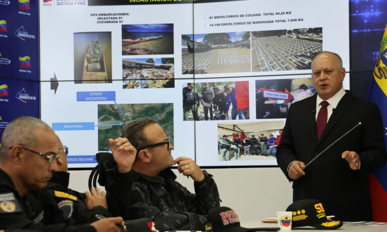 Incautan más de 7 toneladas de droga “que vienen desde Colombia” tras ataques de EE. UU.