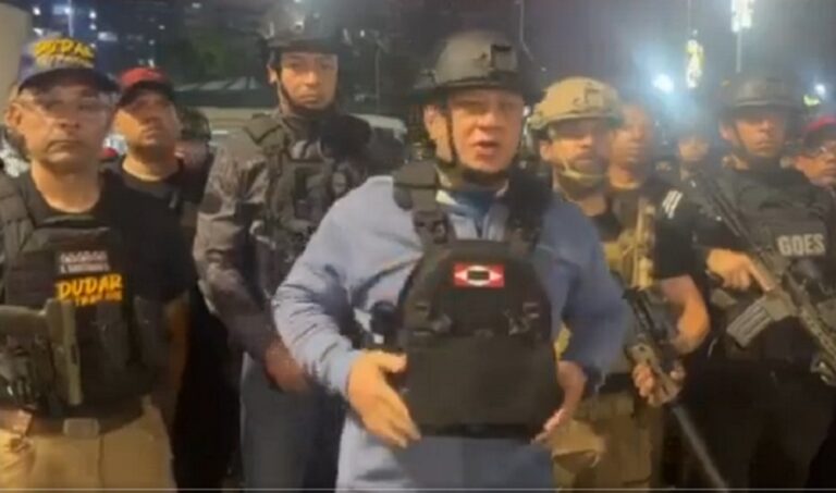 Cabello pide calma y no “facilitarle las cosas al enemigo” tras ataque de EE. UU.