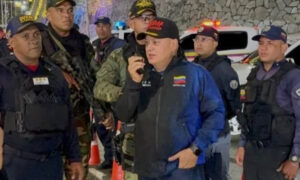 Cabello vuelve a recorrer Caracas en la noche: “Todo en paz y tranquilidad”