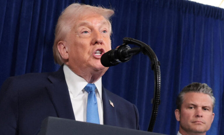 Trump: EE. UU. “manejará” el país “hasta que se pueda hacer una transición segura”