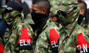 Petro pide al ELN abandonar Venezuela o habrá “acción militar” con Caracas