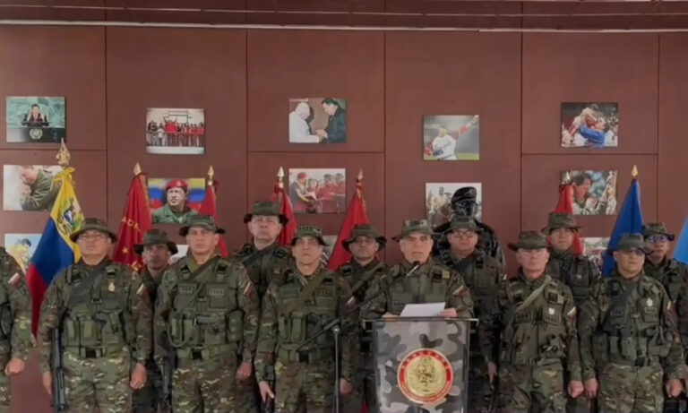 Padrino López exige liberación de Maduro y reconoce a Delcy como presidenta encargada