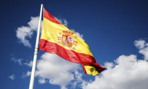 España celebra ley de amnistía general en Venezuela y ofrece su apoyo