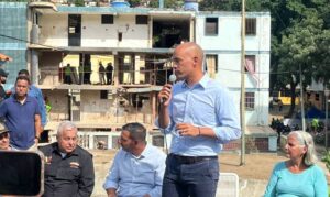 Héctor Rodríguez y el gobernador de La Guaira: Ataques de EE. UU. dejan “más de 80” muertos