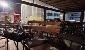 Bengalas en botellas de champán es el origen más creíble del incendio en bar suizo