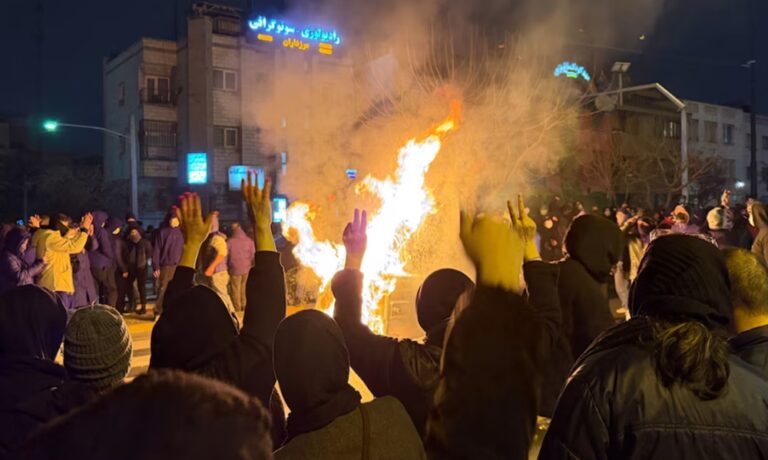 Elevan a 5.777 los manifestantes muertos en las protestas de Irán