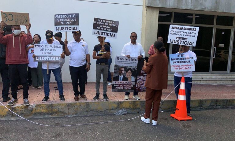 Familiares de las 236 víctimas de Jet Set en Dominicana claman justicia