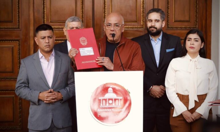 AN reformará ley de Hidrocarburos para favorecer la inversión extranjera en petróleo