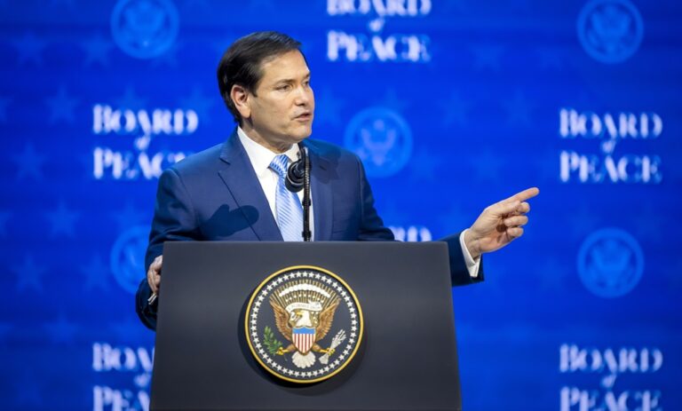 Rubio: Trump no descarta uso de la fuerza si Delcy Rodríguez no coopera