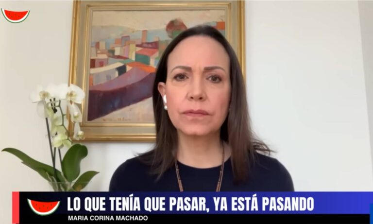 Machado considera "absolutamente temporal" el gobierno de Delcy Rodríguez