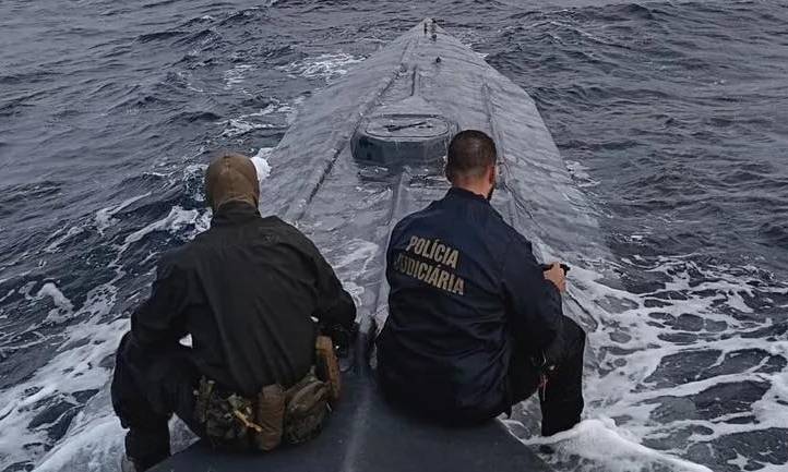 Detienen a venezolano en narcosubmarino con más de 9 toneladas de cocaína en Portugal