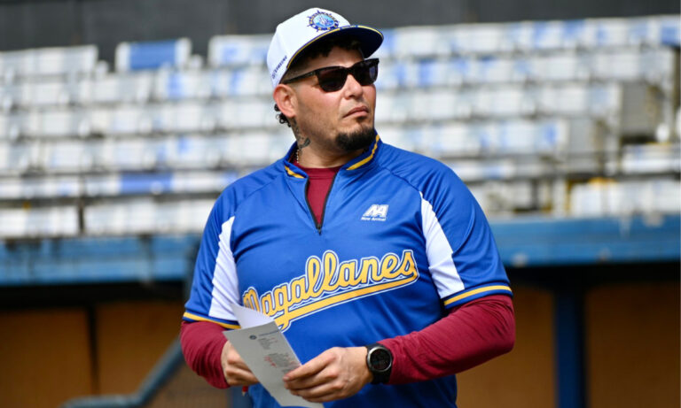 Yadier Molina es el Manager del Año tras llevar al Magallanes al Round Robin