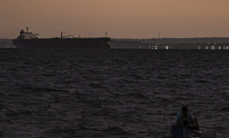 Industriales zulianos ven al petróleo como “motor para la reactivación industrial”