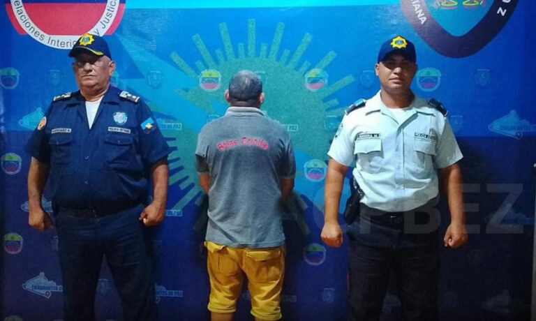 Arrestan a hombre por abusar de una menor de 12 años en Domitila Flores