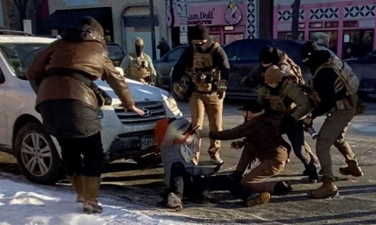 Identifican a los agentes que mataron a Alex Pretti en Mineápolis