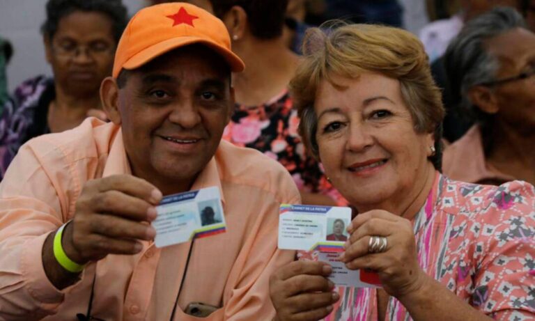 Pagan el bono 100 % Amor Mayor de febrero por Patria: $0.34