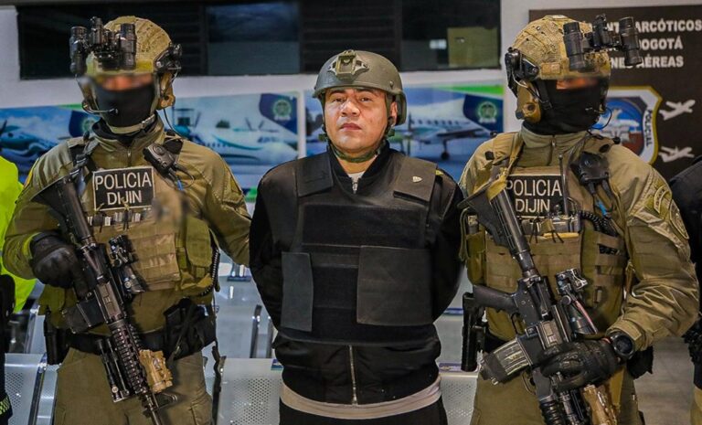 Colombia extradita narcotraficante a EE. UU. horas antes de la reunión de Petro con Trump