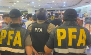 Venezolano acusado de vínculos con el “Tren de Aragua” es expulsado de Argentina