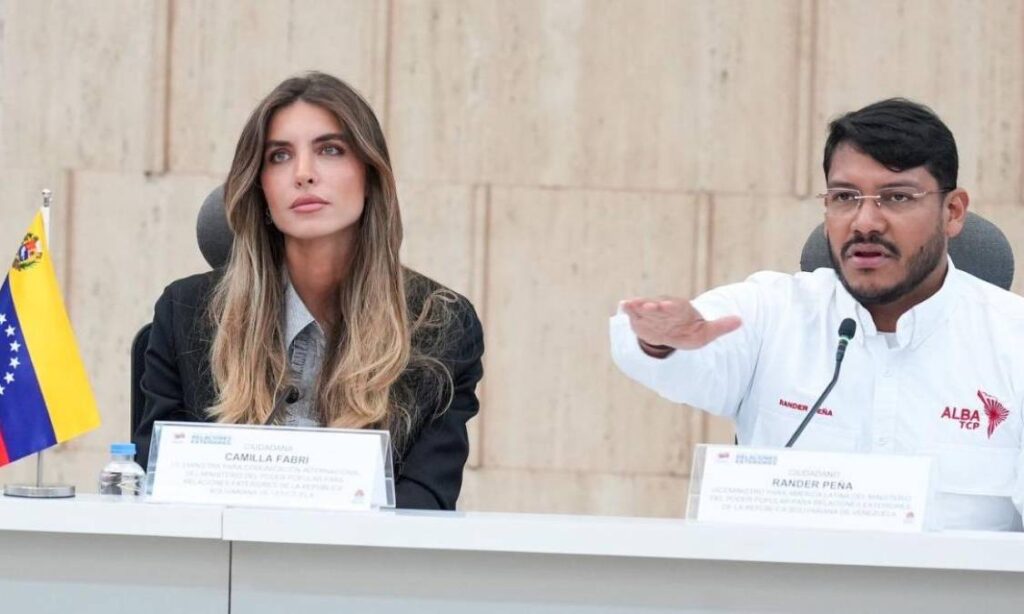 Destituyen a Camilla Fabri del viceministerio de Comunicación Internacional