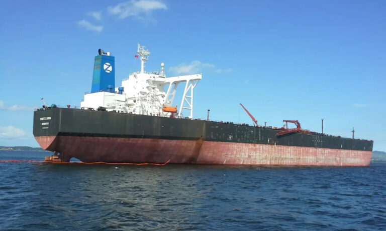 EE. UU. intercepta al Veronica III en el Índico por desafiar la cuarentena de Trump