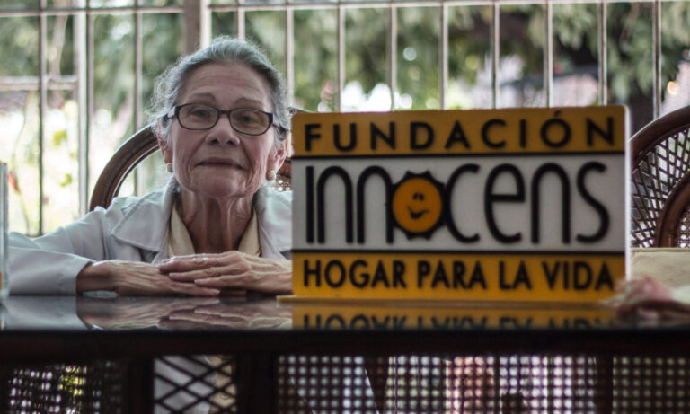 Cecilia Bernardoni recibe el Premio Internacional del Grupo Penta