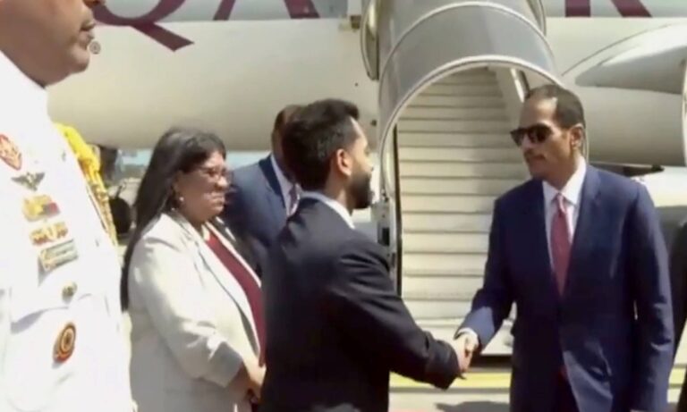 Arriba al país el primer ministro de Catar