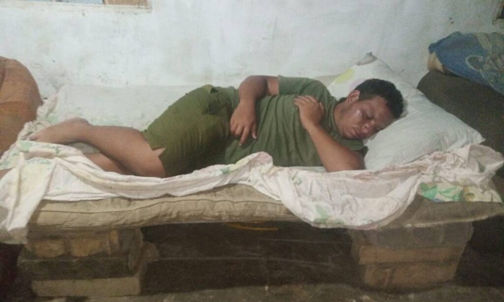 Eduin José tiene esquizofrenia y le urge ayuda para una resonancia magnética