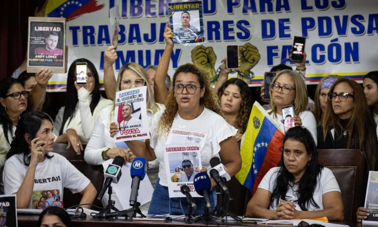 Familias denuncian que 174 trabajadores de Pdvsa están detenidos sin derecho a defensa