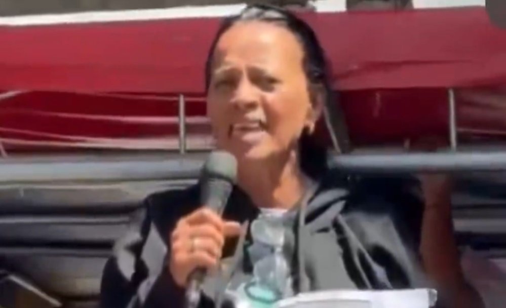 Madre se desmaya al reclamar paradero de su hija detenida y contar las torturas sufridas por su nieto