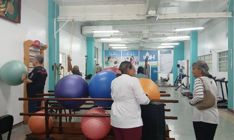 Renuevan el área de fisiatría y rehabilitación del Hogar Clínica San Rafael