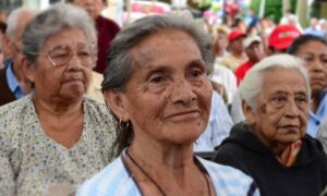 Comienza este viernes el pago de la pensión de marzo: $0,32