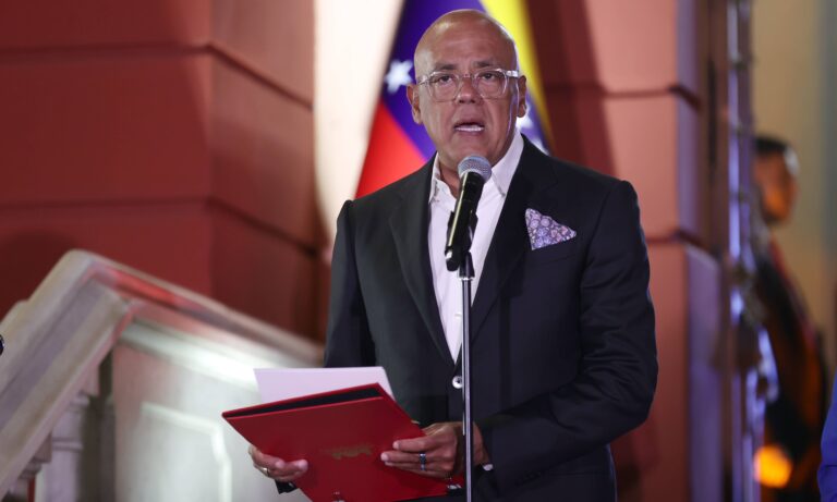 Jorge Rodríguez admite mal uso de la Ley contra el odio y considera posible reforma