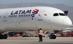 Latam reanuda vuelos Bogotá-Caracas y confirma frecuencias diarias desde abril