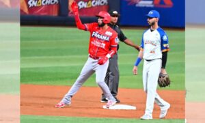 Venezuela cae 8-7 ante Panamá en su debut de la Serie de Las Américas