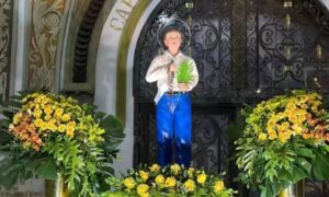 Imagen del martir mexicano “San Joselito” visita la Basílica de Maracaibo