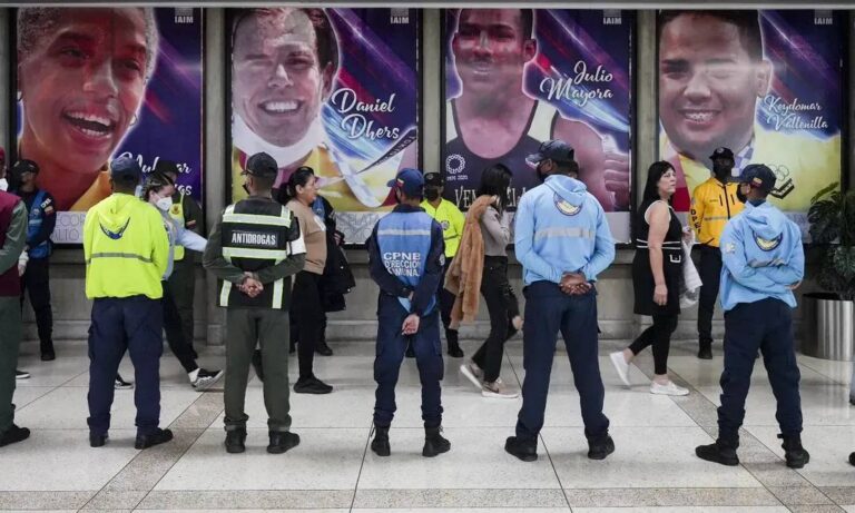 Arriban al país 89 migrantes venezolanos deportados de EE. UU.: 9 menores