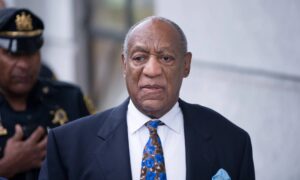 Jurado ordena a Bill Cosby a pagar casi $20 millones por abuso sexual en 1972
