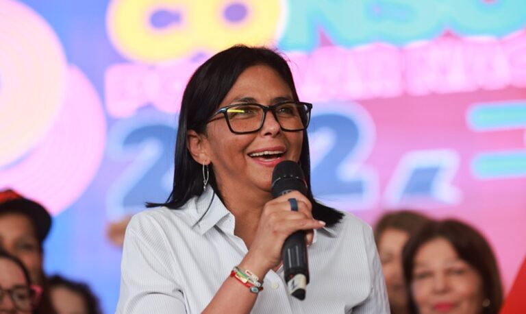 Reuters: EE. UU. prepara cargos contra Delcy Rodríguez por corrupción y lavado