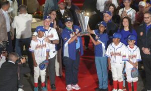 Delcy Rodríguez declara el 17 de marzo Día Nacional del Béisbol
