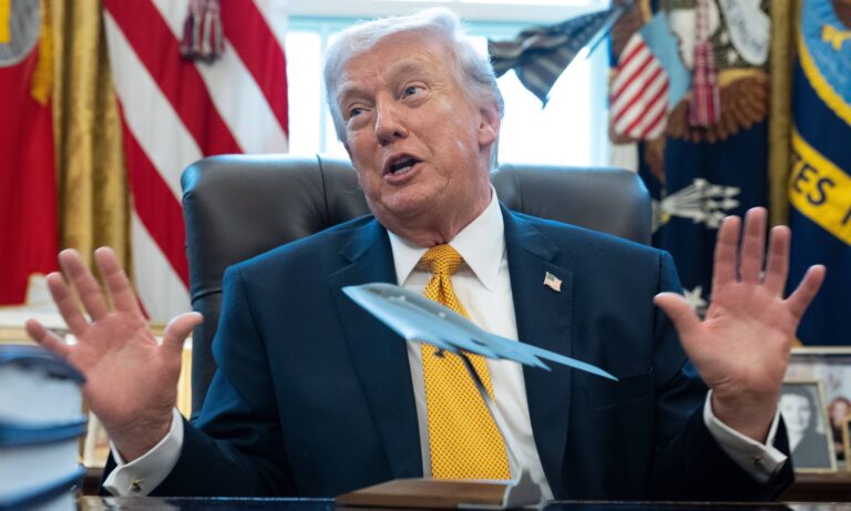 Trump bromea sobre Venezuela como estado 51 tras el triunfo sobre Italia