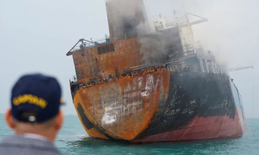 Irán mantendrá bloqueo del estrecho de Ormuz tras orden de Jameneí