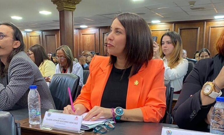 Diputada Socorro: “Bloquear el anonimato hará más transparente la libertad de expresión”