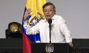 Ordenan “suspensión provisional” de Petro como presidente hasta después de las elecciones